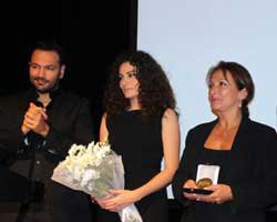 Ustalara Saygı Gecesi...  KEMAL SUNAL'A YAKIŞAN ANMA!