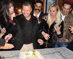 Erez Eğilmez... SAZLI SÖZLU DOĞUM GÜNÜ!