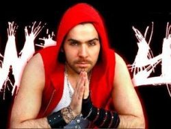 İsmail YK... YENİ ŞARKISININ ADI ; 'BEN SENİN ANANIN'