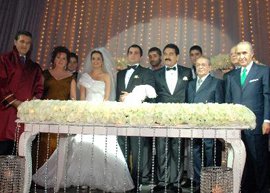 İbrahim Tatlıses... KIZINI AĞLAYARAK EVLENDİRDİ...