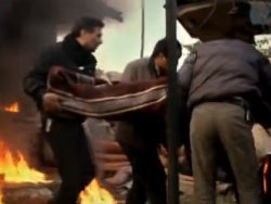 'Kurtlar Vadisi Pusu'... POLATI'IN CESEDİ KAMYONA YÜKLENİYOR, AMA NEDENSE ÖLDÜĞÜNE İNANAMADIK!