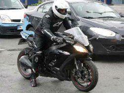 Okan Bayülgen... MOTOSİKLETİ ÇALINDI!