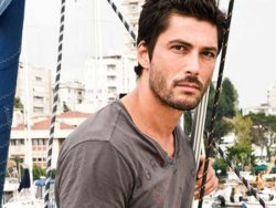 Pamir Pekin bıçaklandı... BEBEK'TE TİNERCİ DEHŞETİ!