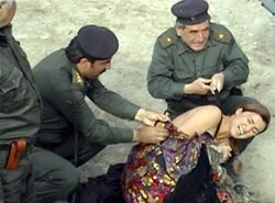 Tuğba Özay... TECAVÜZ SAHNELERİNDE ZORLANMADI!