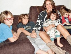 Bennu Gerede... 4 ÇOCUKLA BAŞETTİ AMA, SURVİVORLA BAŞEDEBİLECEK Mİ?