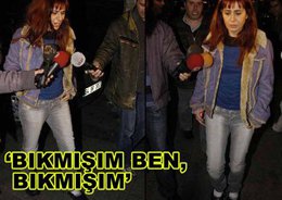 Yıldız Tilbe... SOKAKLARDA DAĞITTI !..