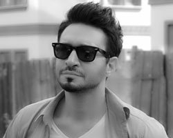 KRAL TORA KENDİNİ YENİLEDİ?