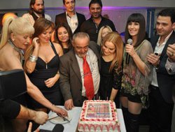 Tahir Yaman... MESLEKTE 38. SİTESİNİN DE 4. YILINI KUTLADI!..