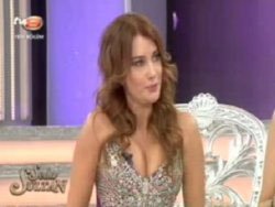 Hilal Cebeci... VAGİNİSMUS OLDUM DEDİ, HAYDAR DÜMEN'DEN TESELLİ GELDİ!