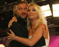 Songül Karlı... BOŞANMA BİLMECESİ!