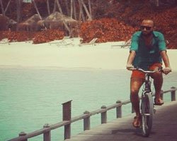 Berkay... ALTINCI KLİP 'GÜLÜM'