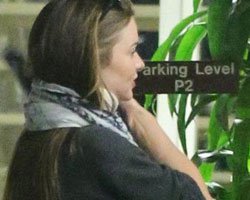 Miranda Kerr... TRAFİK KAZASI GEÇİRDİ!