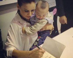 Esra Erol... BURSA'DA SEVGİ SELİ!