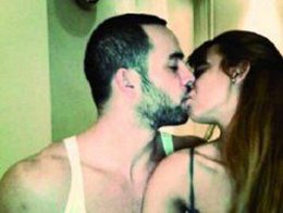 Dansöz Didem... SEVGİLİSİYLE DUDAK DUDAĞA!