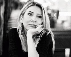 Sevilay Sipahi... ` 21` İSİMLİ KİTABINI OKUYUCULARLA BULUŞTURDU!