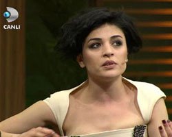 Beyaz Show... NE ÇEKTİN BE BEYAZ!