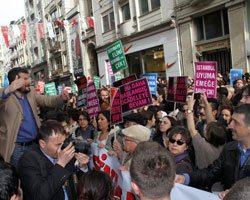 Emek Sineması... OLAYLI PROTESTO!