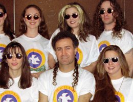 Erkan Art...  DOĞU - BATI`YI  MÜZİK PLATFORMUNDA BULUŞTURUYOR...