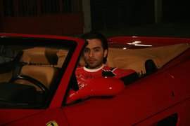 İsmail YK... YENİ ALBÜME FERRARİLİ KLİP!..