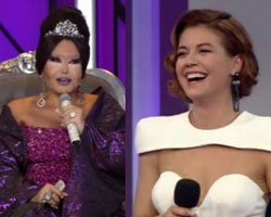 Bülent Ersoy... YARIŞMACININ GÖĞÜSLERİNİ ORHAN GENCEBAY`A SORDU!