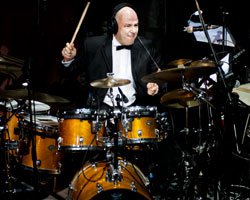 Murat Yeter... `ASYA`YI ÜNLÜLERLE TANITTI!