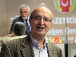 Türkiye Gazeteciler Cemiyeti yönetimini seçti... YENİ BAŞKAN TURGAY OLCAYTO!