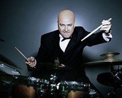 Murat Yeter... `AJDA`DAN KOVULMAYAN MÜZİSYEN YOKTUR!`