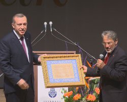 Sadık Albayrak... 50.YAZARLIK YILI SAYGI GECESİNE DÜNÜRÜ BAŞBAKAN RECEP TAYYİP ERDOĞAN KATILDI!