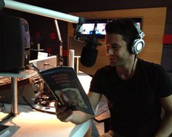 Keremcem... GÖRME ENGELLİLER İÇİN KİTAP OKUDU!