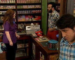 `Seksenler`... ERGUN KÖŞEYE SIKIŞIYOR!