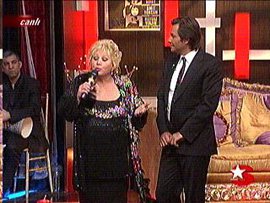 Muazzez Abacı? KİMİN KOCASININ AĞZINA TÜKÜRDÜ, HANGİ STAR İÇİN "AYIP ETTİ" DEDİ?..