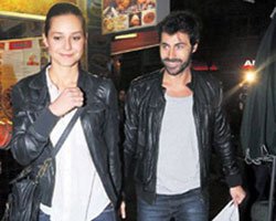 Sedef Avcı... ANNE OLDU!