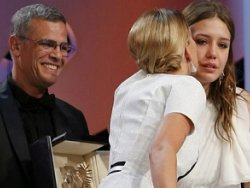 Cannes Film Festivali... ALTIN PALMİYE LEZBİYEN AŞKA!