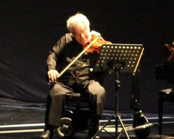 Efsanevi keman virtüözü Itzhak Perlman... İSTANBUL`U BÜYÜLEDİ!