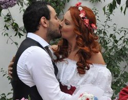 Ayçin İnci... EVLİLİK ACELESİ!