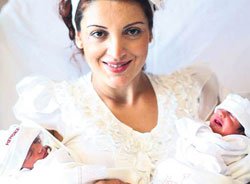 Nagehan Alçı-Rasim Ozan Kütahyalı... İKİZLER DÜNYAYA GELDİ!