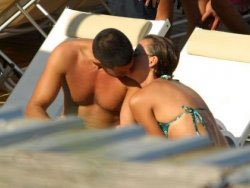 Keremcem... ATEŞLİ ÖPÜCÜK!