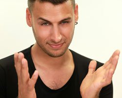 Burak Aziz... 13 YIL ARA VERDİ, `ÇOK PARDON` DİYEREK GERİ DÖNDÜ!