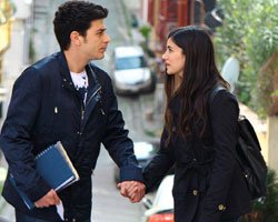 `Beni Böyle Sev`...  YAYIN TARİHİ BELLİ OLDU!