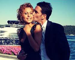 Bekir Aksoy... YAKIŞIKLI OYUNCU NİŞANLANDI!