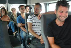 ÜNLÜLER ADLİYE`YE SEVK EDİLDİ!