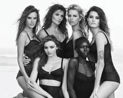 Pirelli Takvimi 2014... HEPSİ `MELEK`!