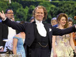 Andre Rieu... KLASİK MÜZİĞİN MADONNA`SI İLE TANIŞMA FIRSATI!
