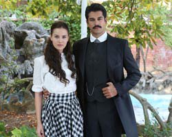 `Çalıkuşu`... ESKİMEYEN HİKAYE, YENİ DİZİ!