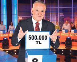 Ahmet Çakar... `VAR MISIN YOK MUSUN`A BOMBA TRANSFER!