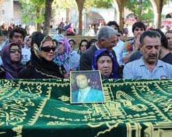 Güler Işık... BABASINI KAYBETTİ!