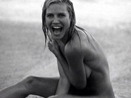 Heidi Klum kendini aştı... BU YAZIN EN CÜRETKAR FOTOĞRAFI