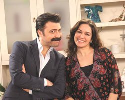 `Bir Yastıkta`... ÖZGE BORAK`IN MENAJERİNDEN AÇIKLAMA!