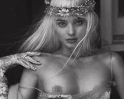 Miranda Kerr... PORNO YILDIZI CİCCİCOLİNA POZLARI!