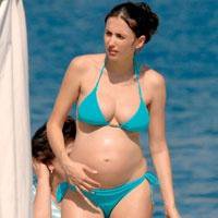 Mustafa - Emina Sandal... TATİLİN TADINI ÇIKARIYORLAR!